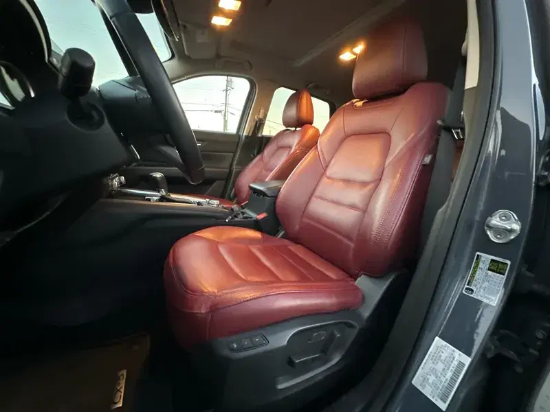 Car Image 3