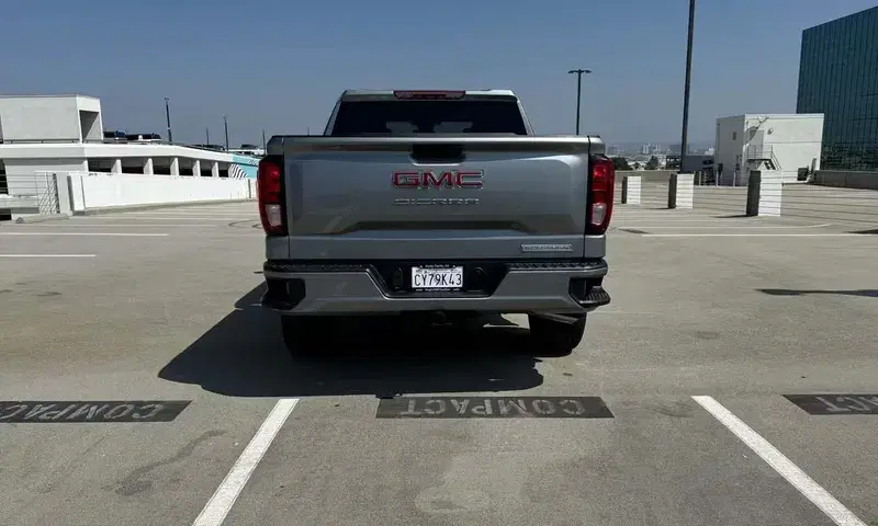 Car Image 4