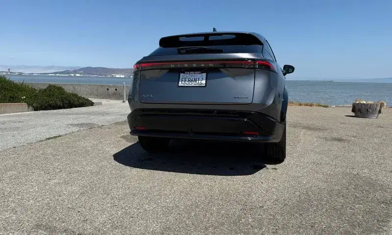 Car Image 4