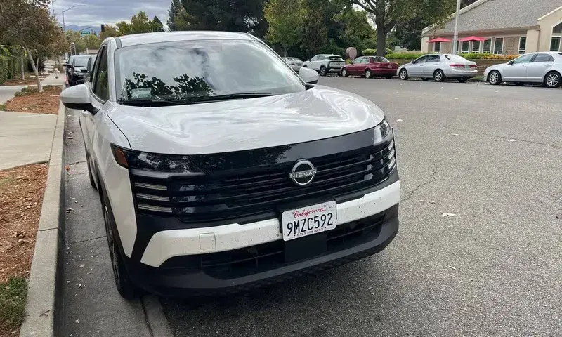 Car Image 2