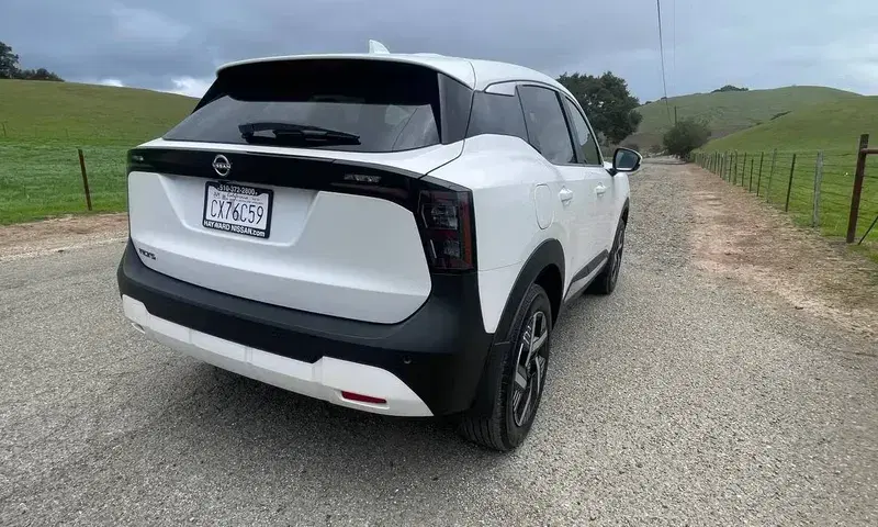 Car Image 2