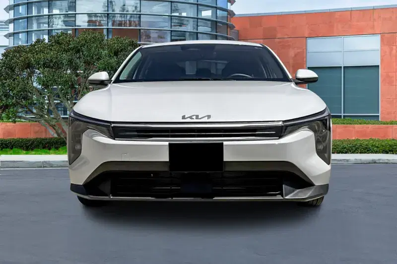 Car Image 4
