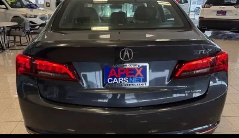 Car Image 3