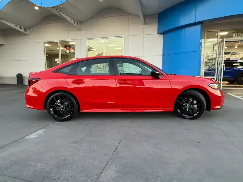 Car Image 4