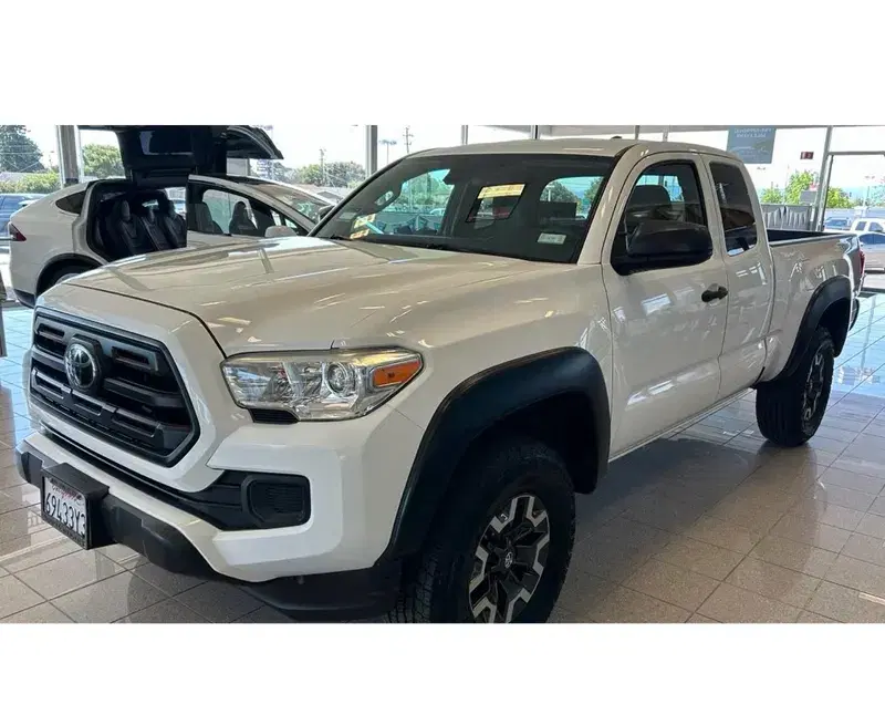 Car Image 1