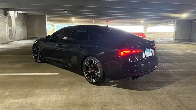 Car Image 4