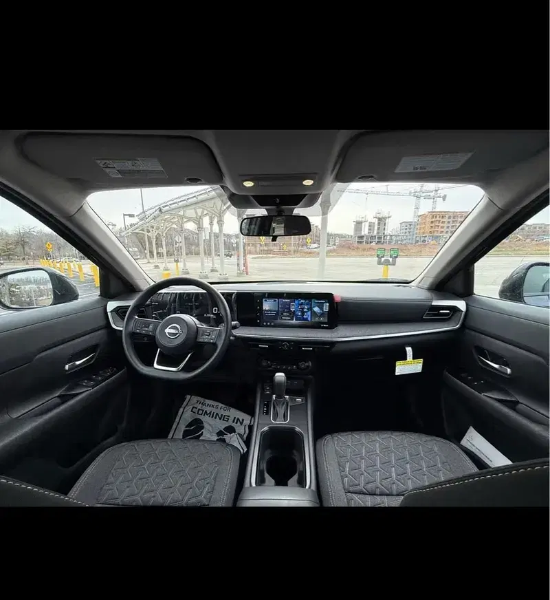 Car Image 3