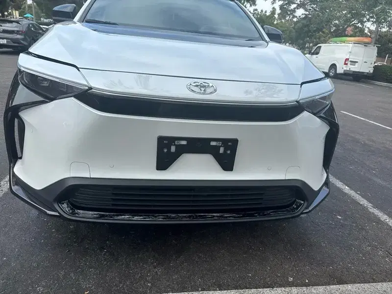 Car Image 4