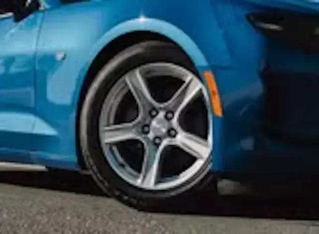 Car Image 4