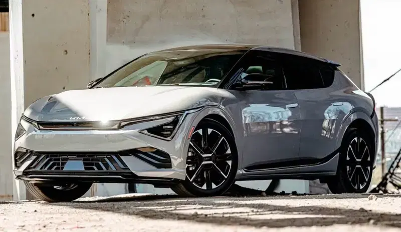 Car Image 2