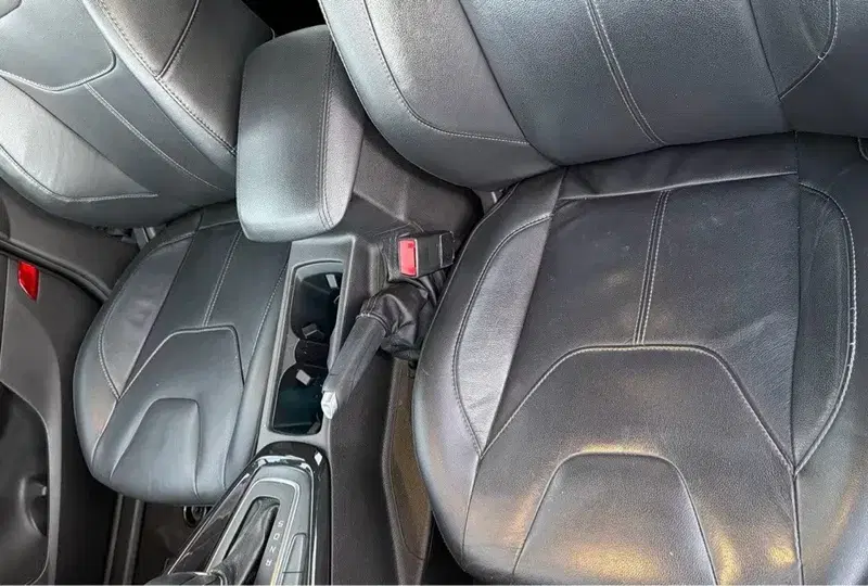 Car Image 4