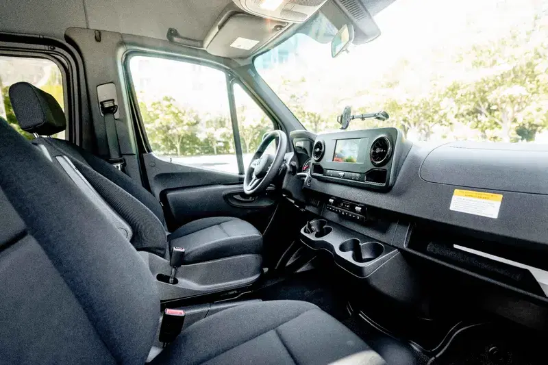 Car Image 4