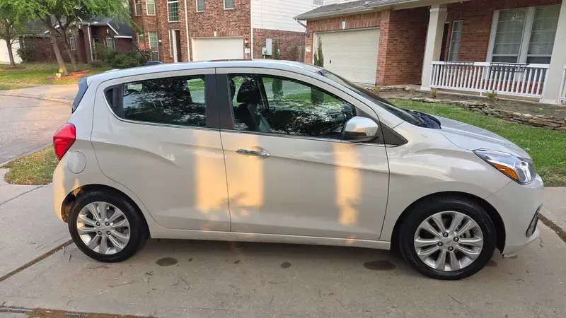 Car Image 3