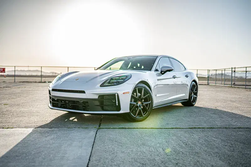 Car Image 2