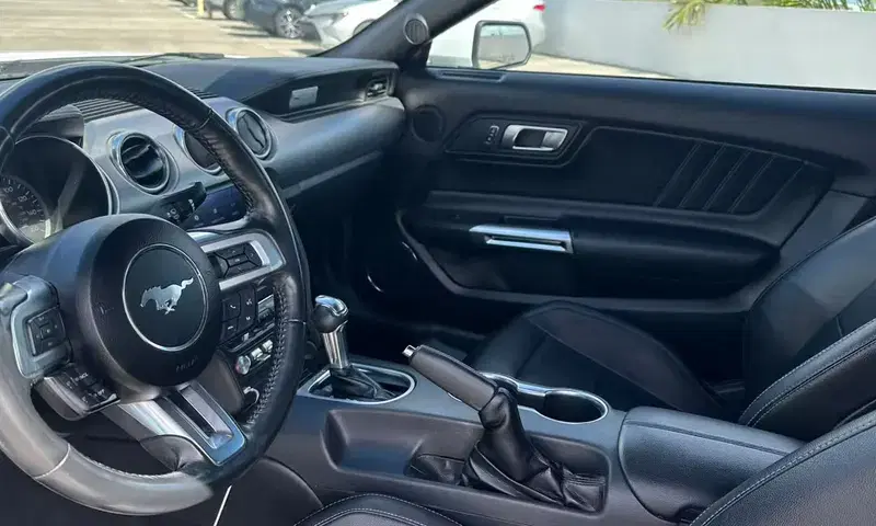 Car Image 4
