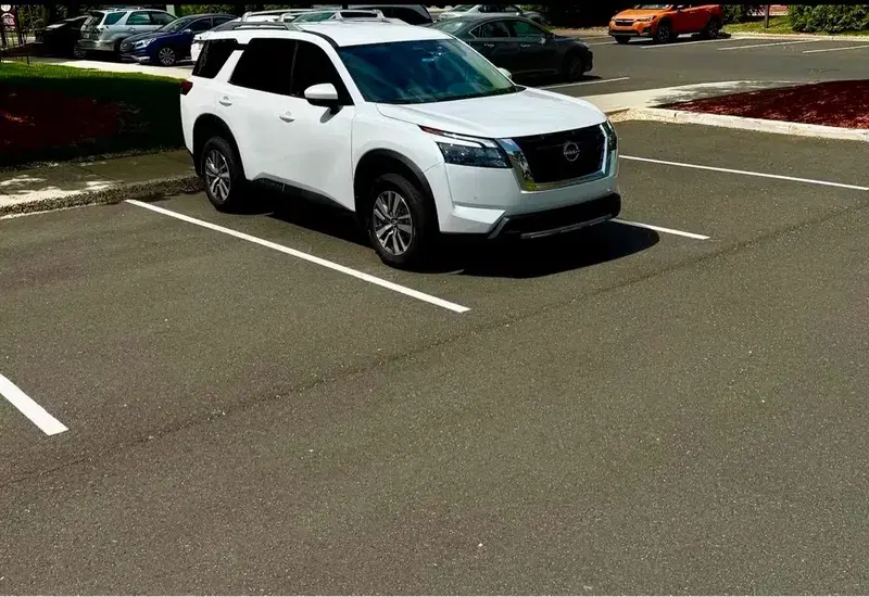 Car Image 3