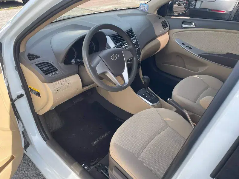 Car Image 4