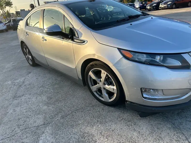 Car Image 2