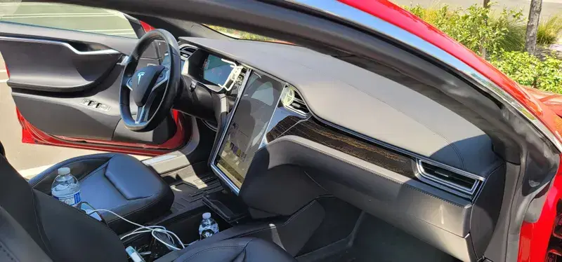 Car Image 4