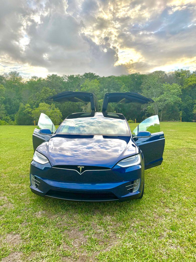 Tesla Model X 2018