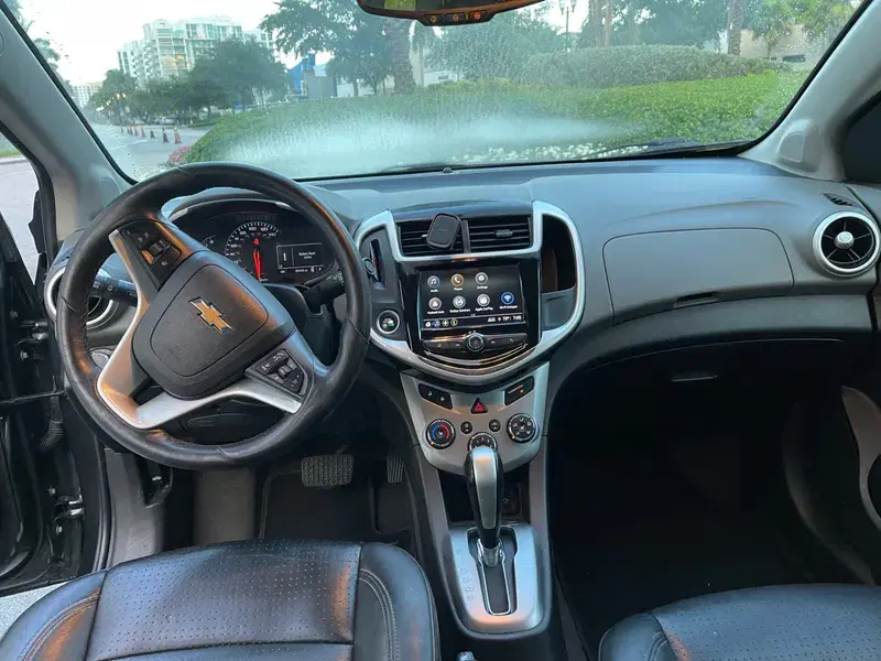 Car Image 3