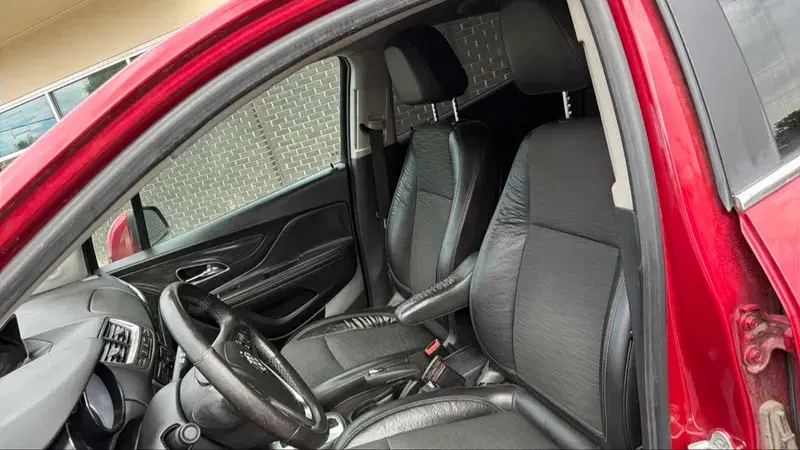Car Image 4