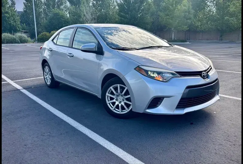 Car Image 4