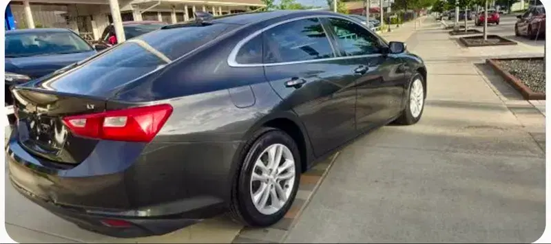 Car Image 4