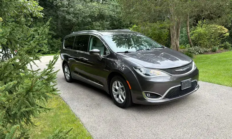 Car Image 1