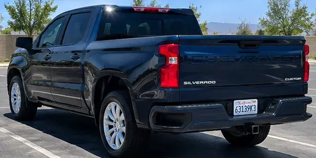 Car Image 4